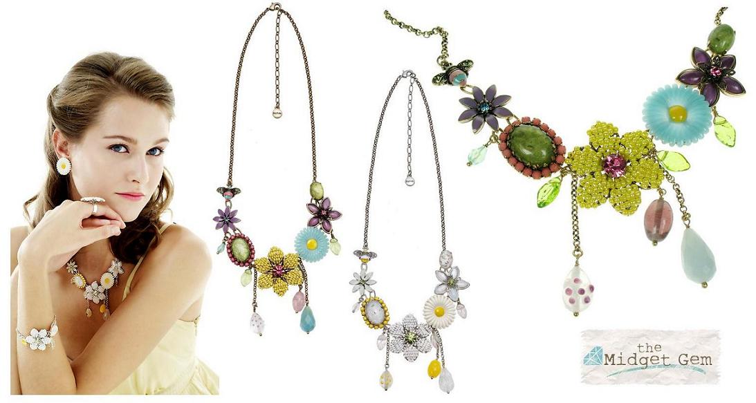 Bohm Botanical Garden Corsage Necklace