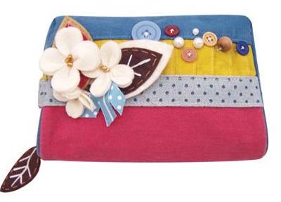 Beautiful Day Flower Make-Up Bag