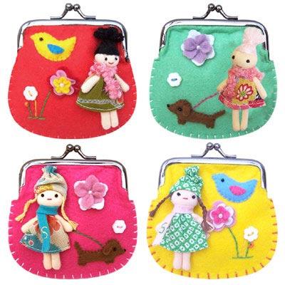 Dolly Drops Purse From 'Far Flung Fancies'